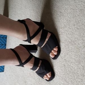 Sam& Libby Black Heeled Sandals, Size 8